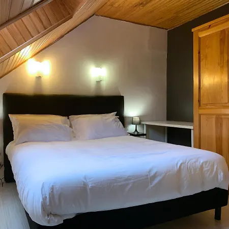 L'oree Des Pignes Holiday home Nojaret