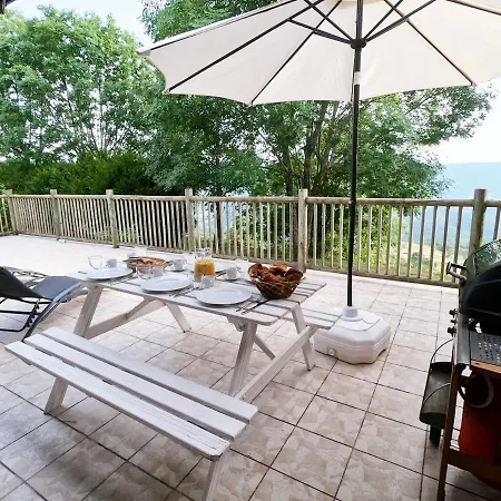 L'oree Des Pignes Holiday home Nojaret