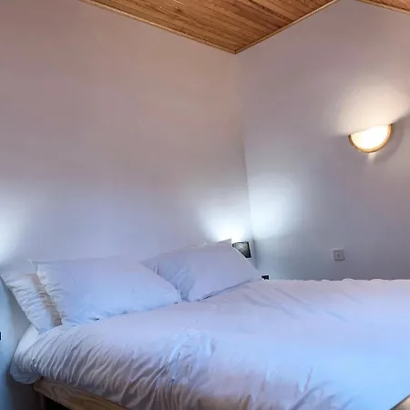 L'oree Des Pignes Holiday home Nojaret