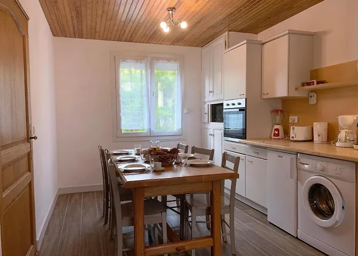 L'oree Des Pignes * Nojaret